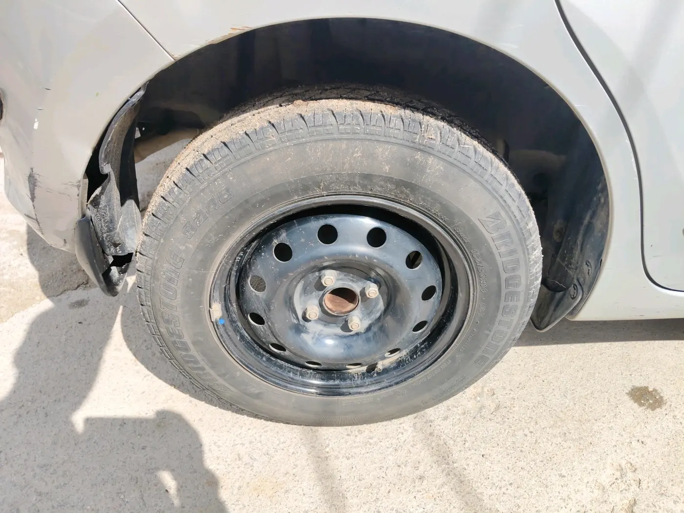 2023 Maruti Swift VXI, Petrol, Manual, 43,782 km, tyre