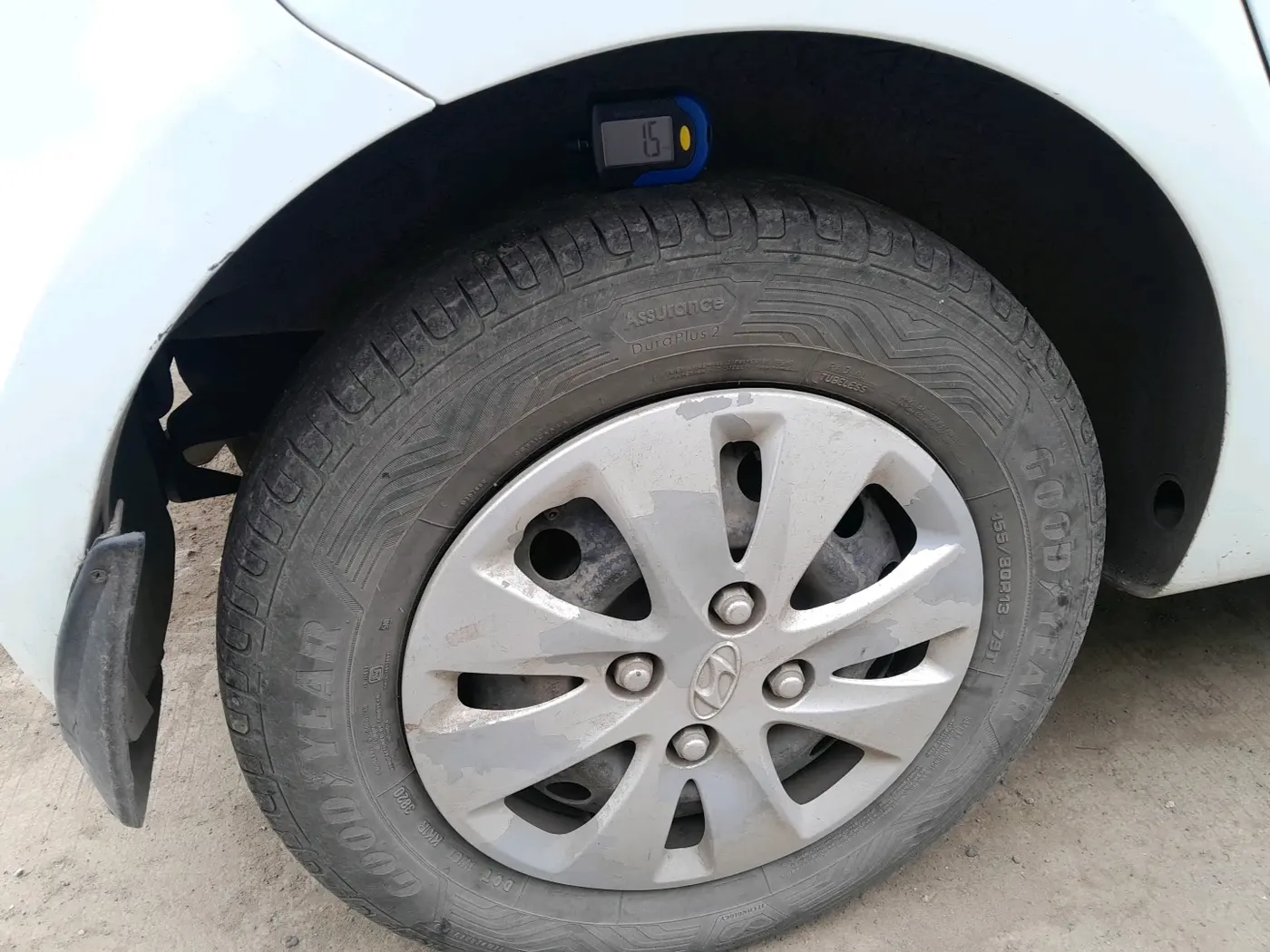 2012 Hyundai i10 MAGNA 1.1, Petrol, Manual, 97,769 km, tyre