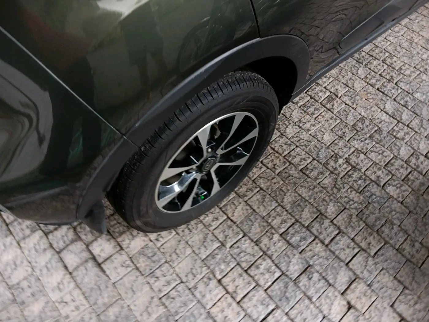 2021 Tata NEXON XZA PLUS (O) DIESEL, Diesel, Automatic, 76,409 km, tyre