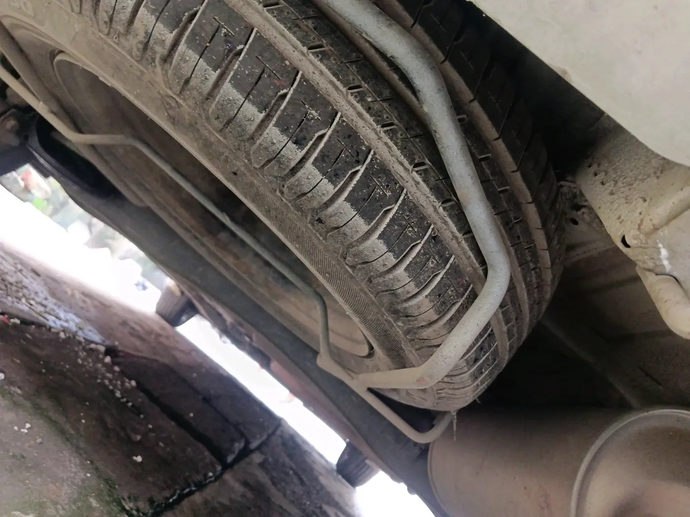 2019 Maruti Ertiga ZXI+ SHVS, Petrol, Manual, 58,686 km, tyre