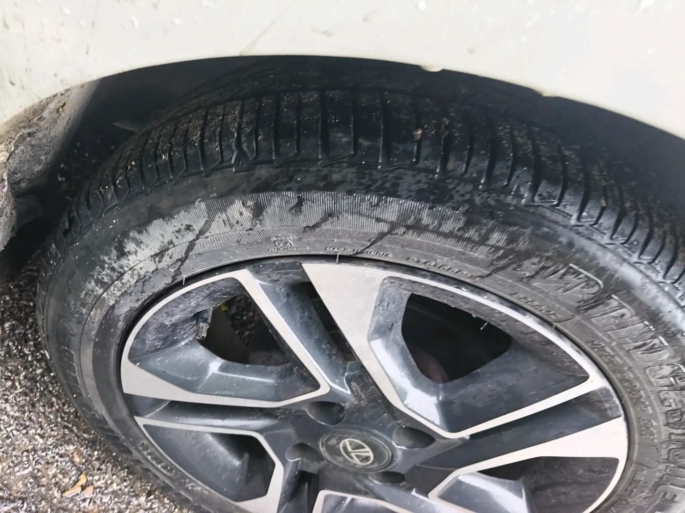 2021 Tata Tiago XZA PLUS PETROL, Petrol, Automatic, 17,486 km, tyre