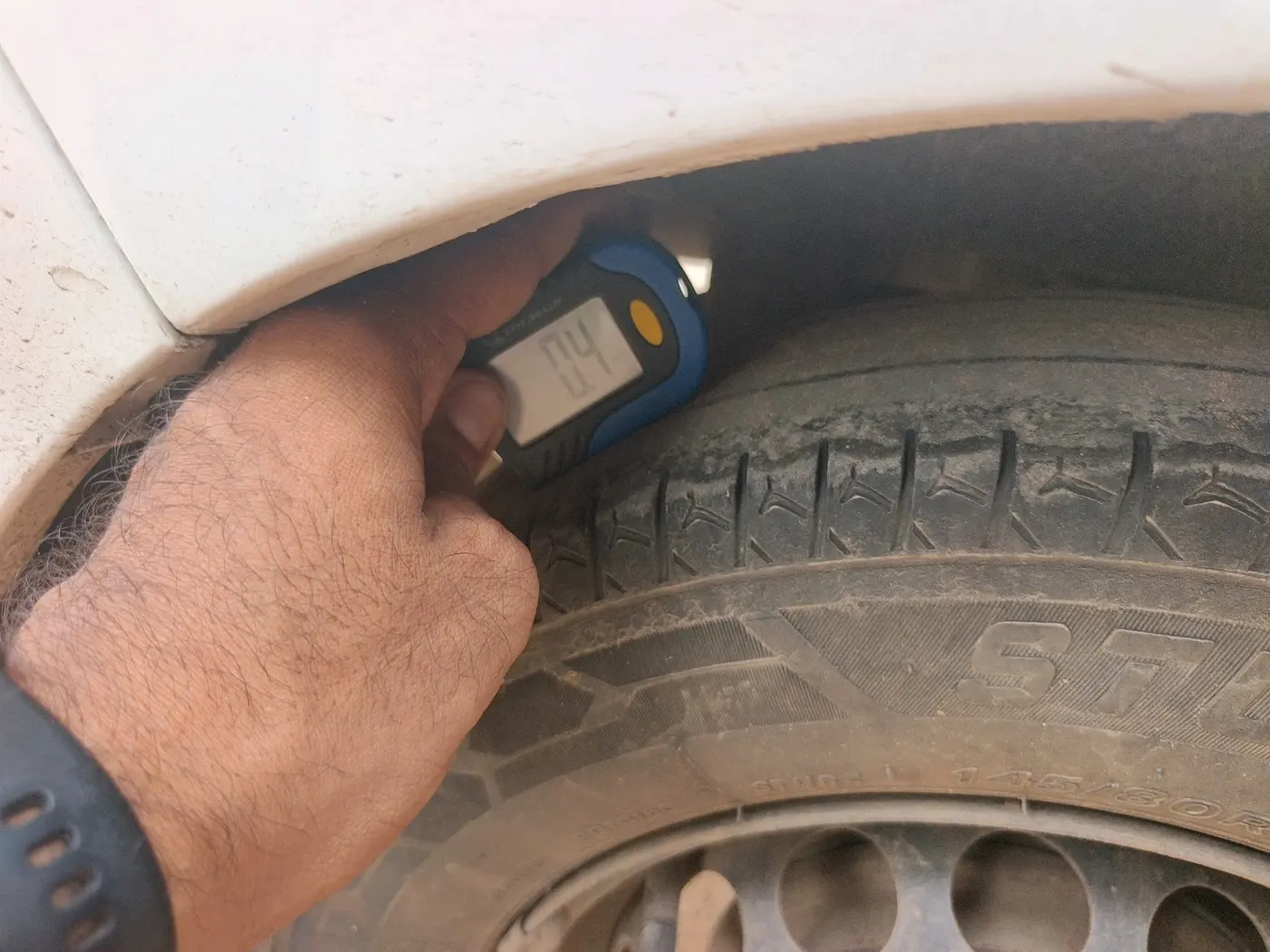 2018 Maruti Alto 800 LXI, CNG, Manual, 1,87,211 km, tyre