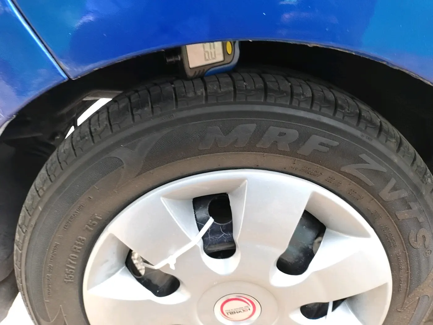 2018 Hyundai Eon ERA +, Petrol, Manual, 77,142 km, tyre