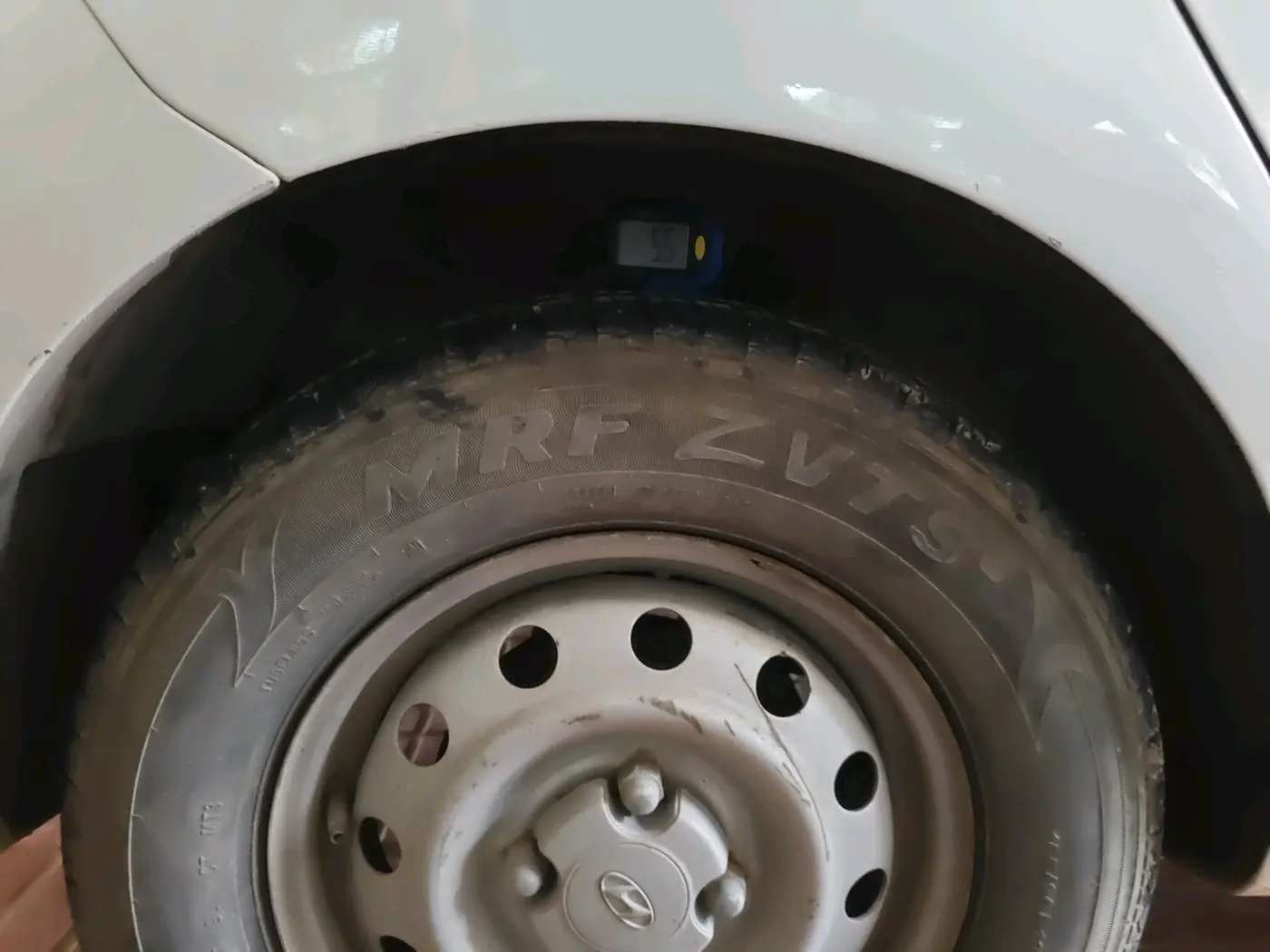 2014 Hyundai i10 MAGNA 1.1, Petrol, Manual, 18,647 km, tyre
