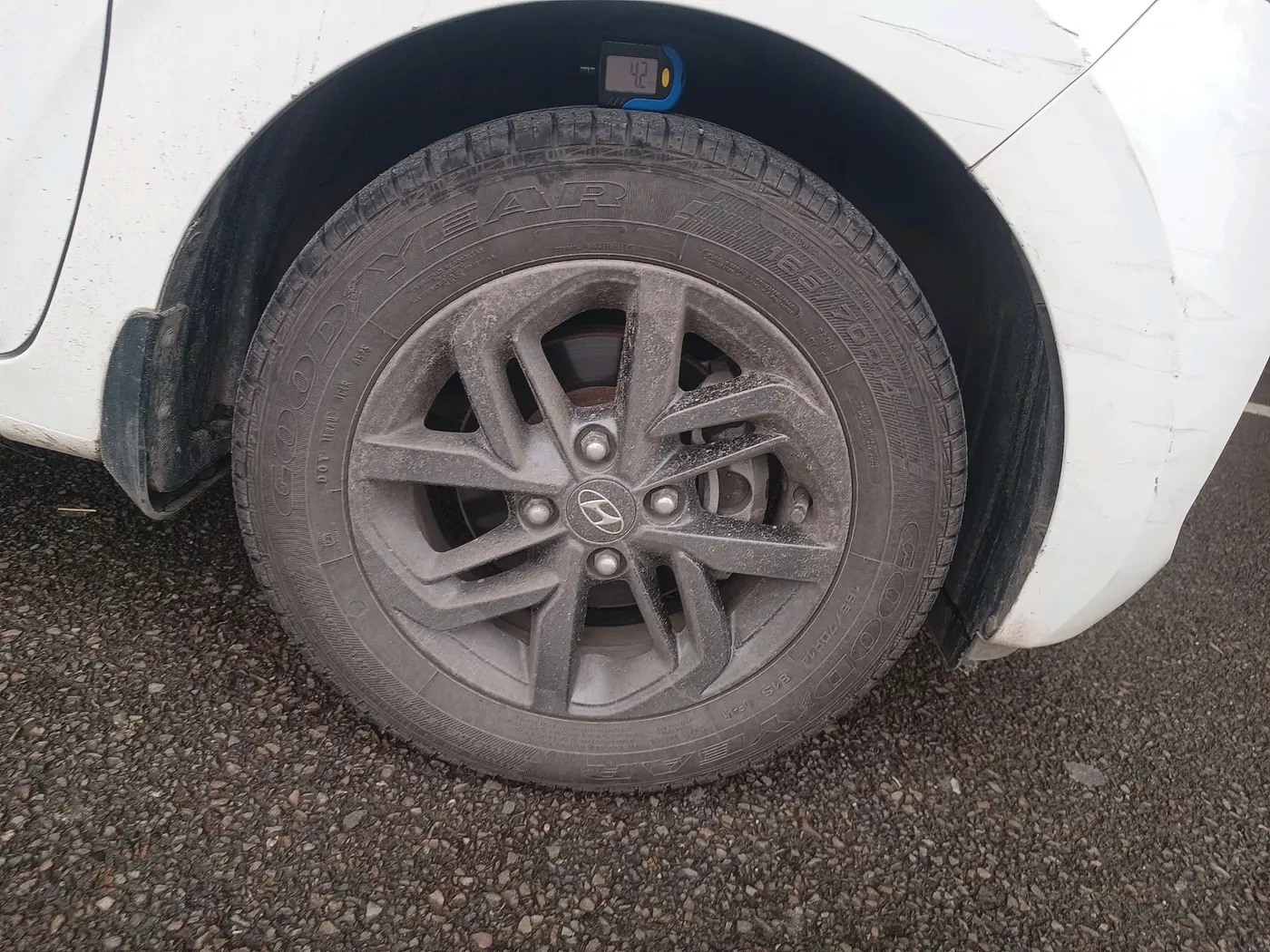 2021 Hyundai GRAND I10 NIOS SPORTZ 1.2 KAPPA VTVT CNG, CNG, Manual, 81,390 km, tyre