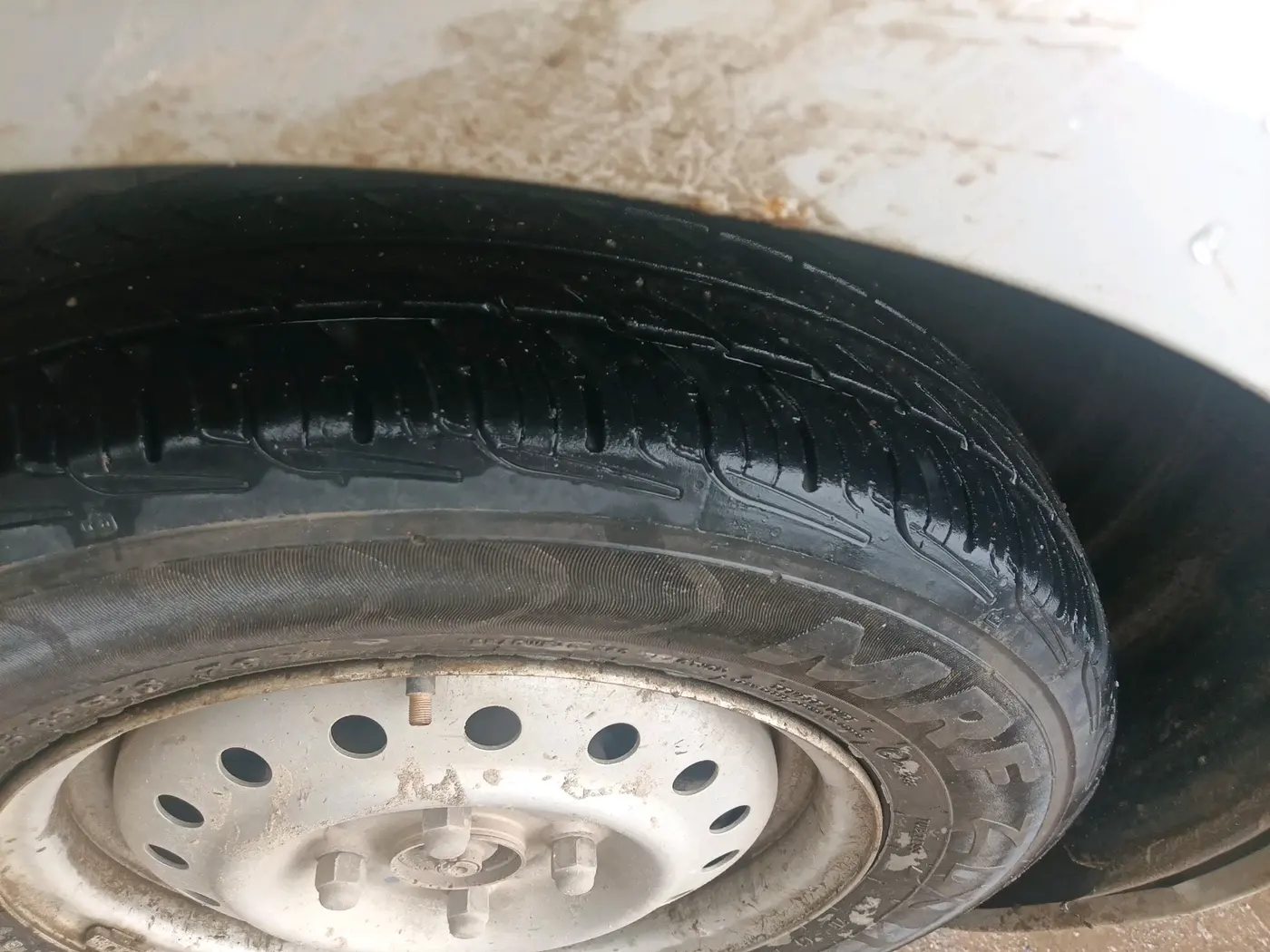 2019 Maruti New Wagon-R LXI CNG 1.0, CNG, Manual, 90,913 km, tyre