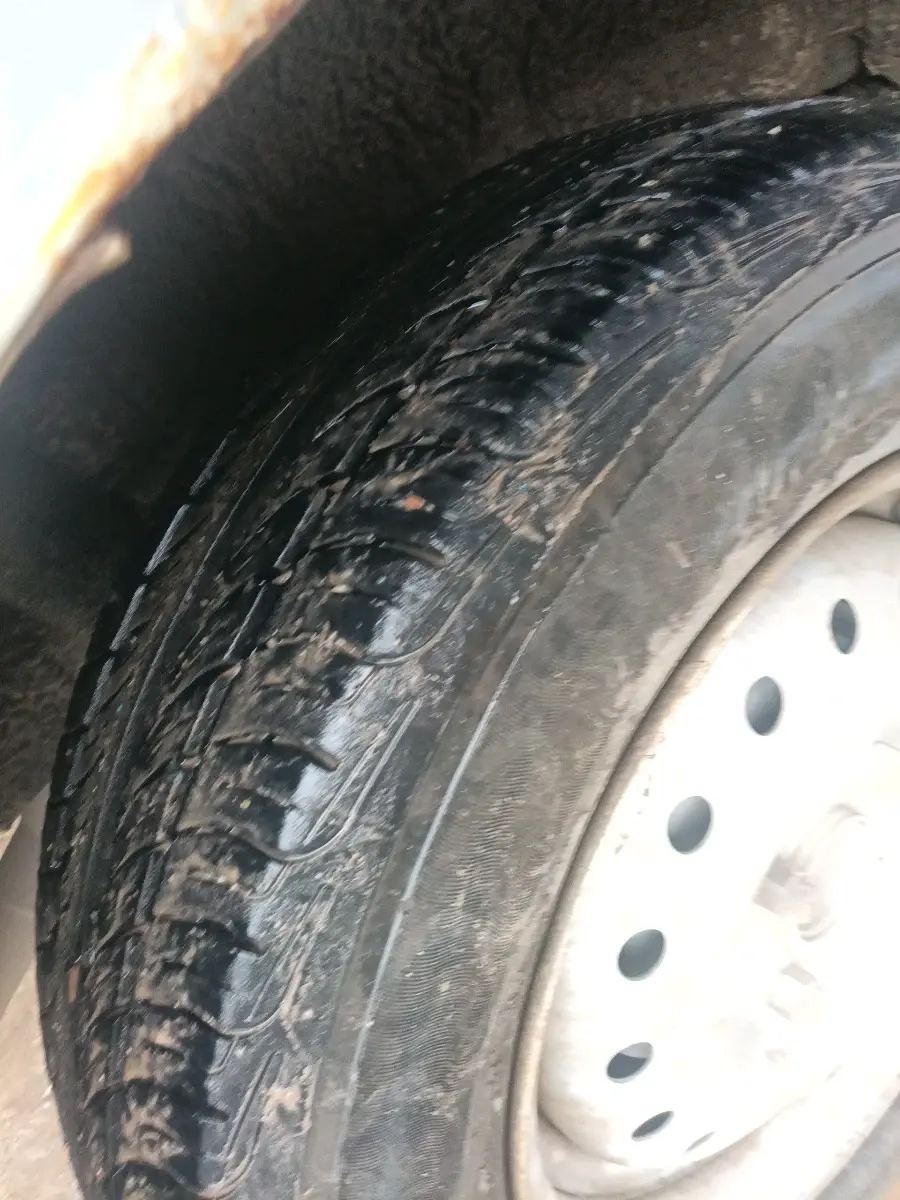 2019 Maruti New Wagon-R LXI CNG 1.0, CNG, Manual, 90,913 km, tyre