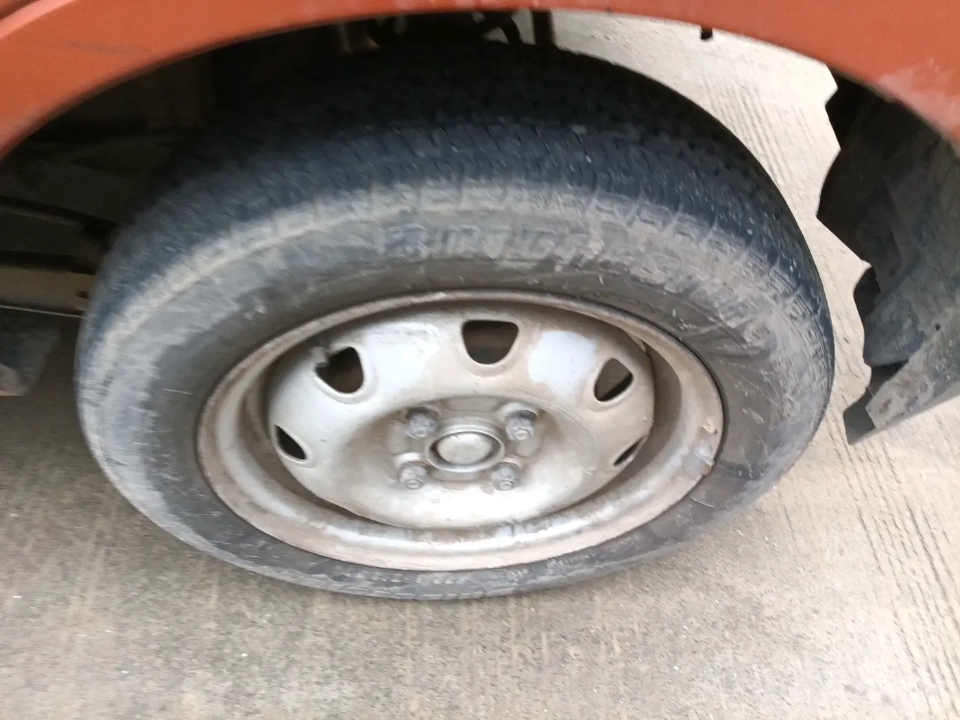 2018 Maruti Alto K10 LXI CNG (AIRBAG), CNG, Manual, 77,403 km, tyre