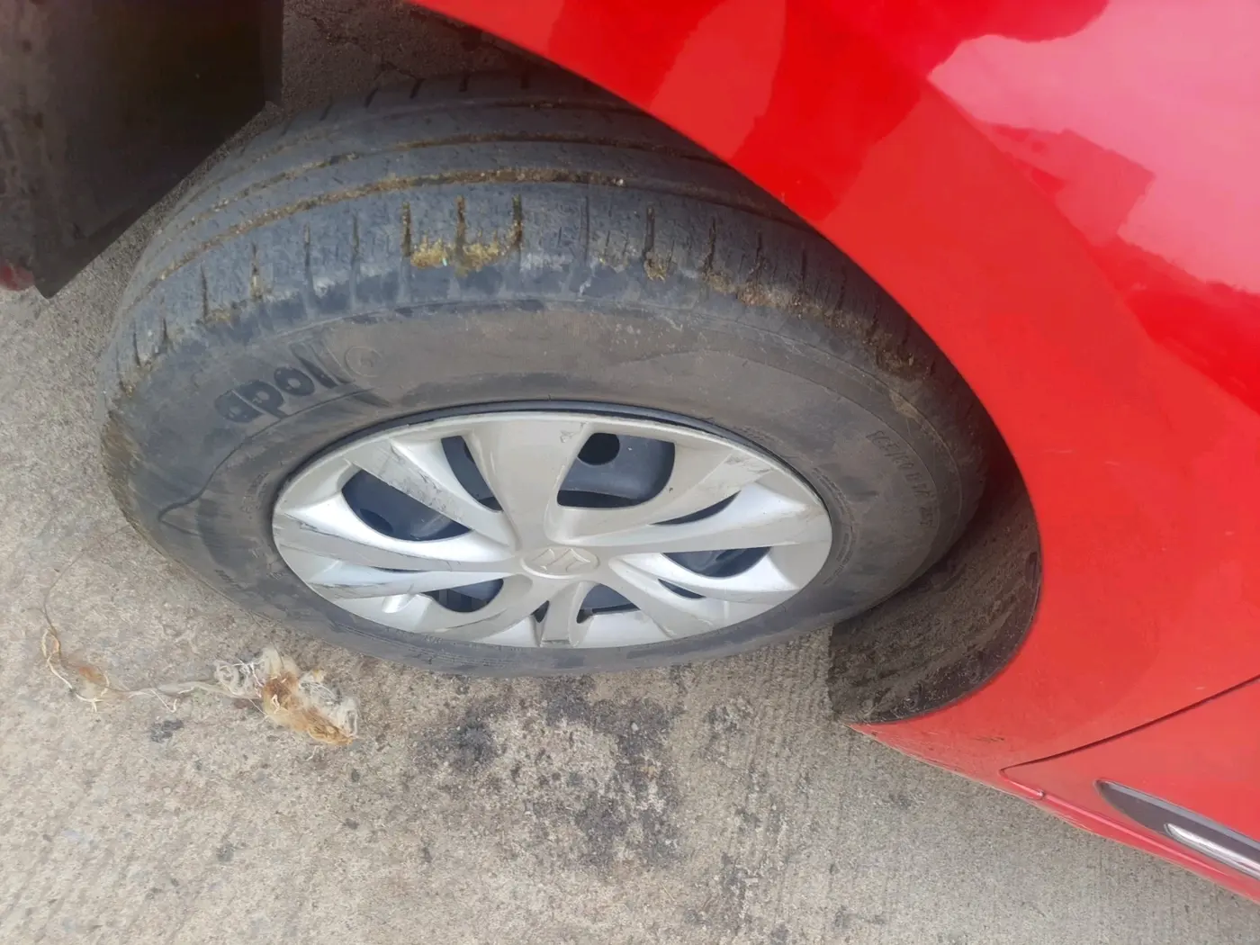 2020 Maruti Swift VXI, Petrol, Manual, 83,922 km, tyre