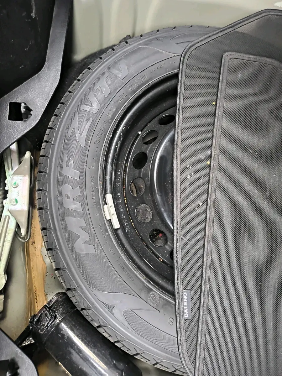 2019 Maruti Baleno DELTA PETROL 1.2, Petrol, Manual, 53,714 km, tyre