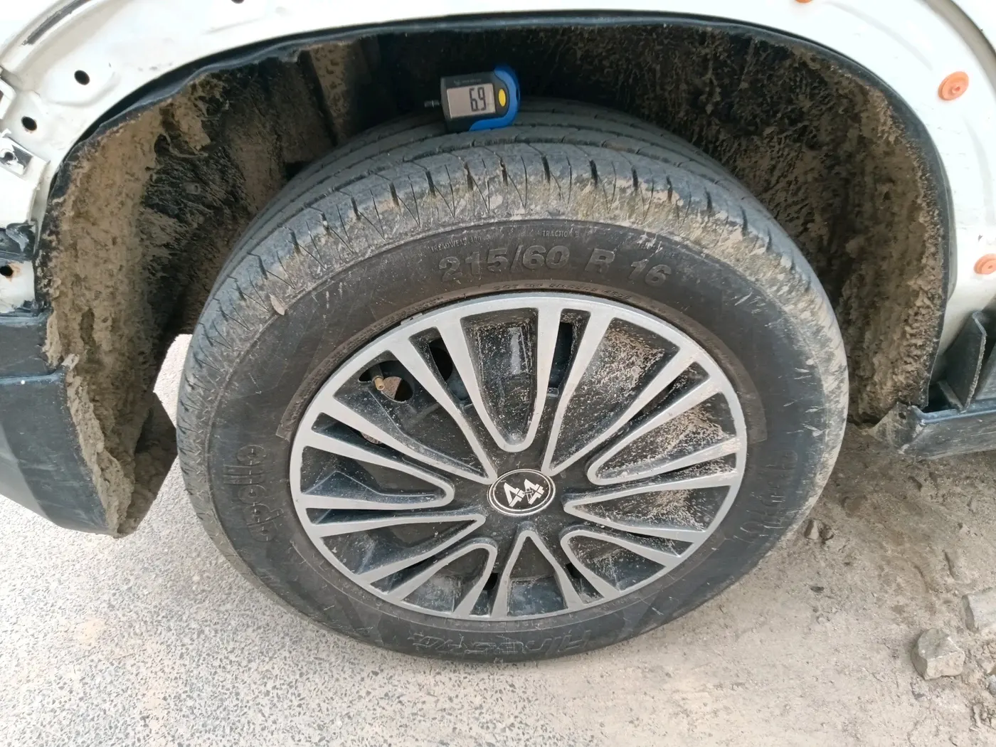2020 Maruti Vitara Brezza VXI, Petrol, Manual, 1,25,045 km, tyre