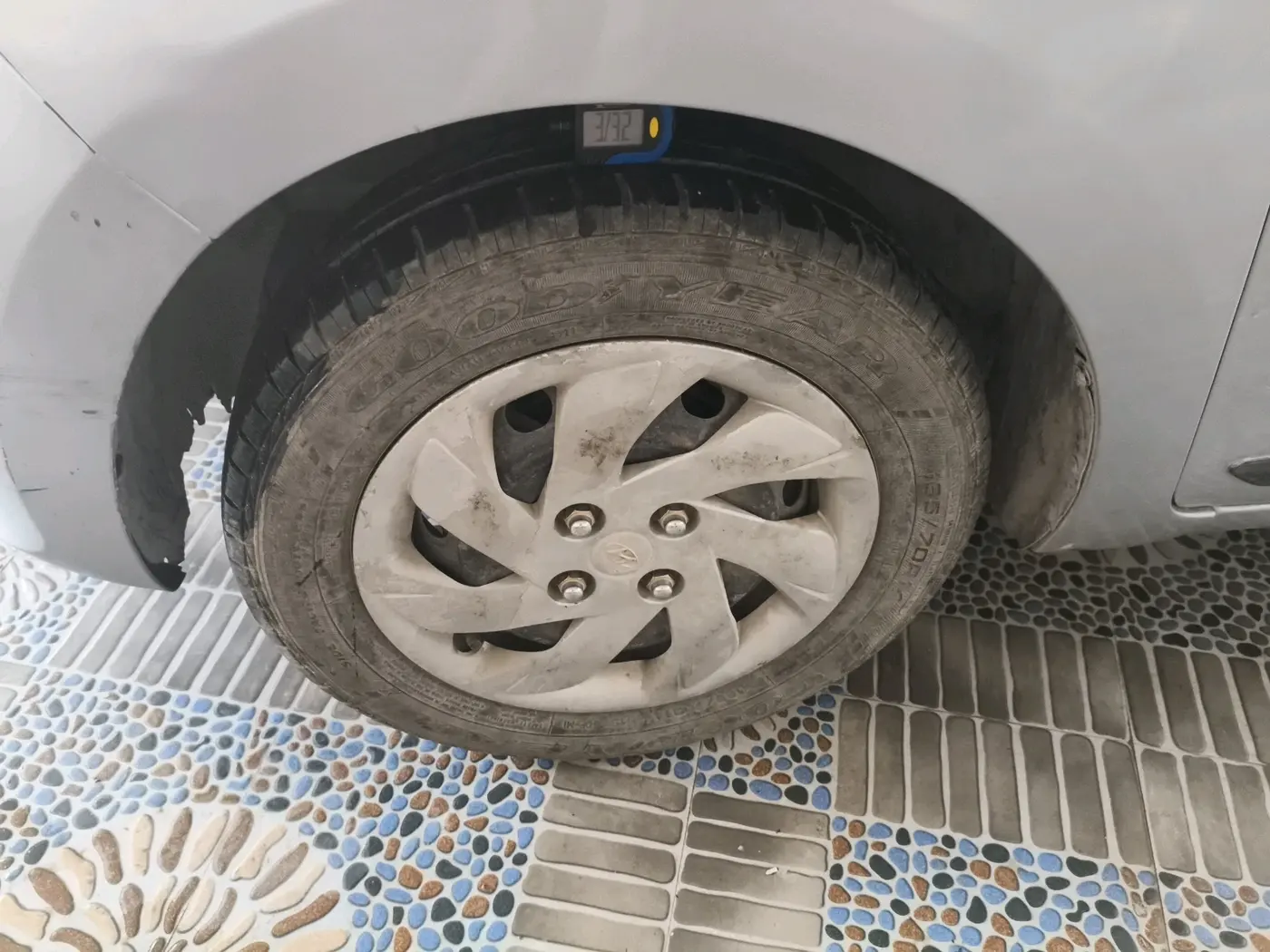 2019 Hyundai NEW SANTRO SPORTZ CNG, CNG, Manual, 1,21,810 km, tyre