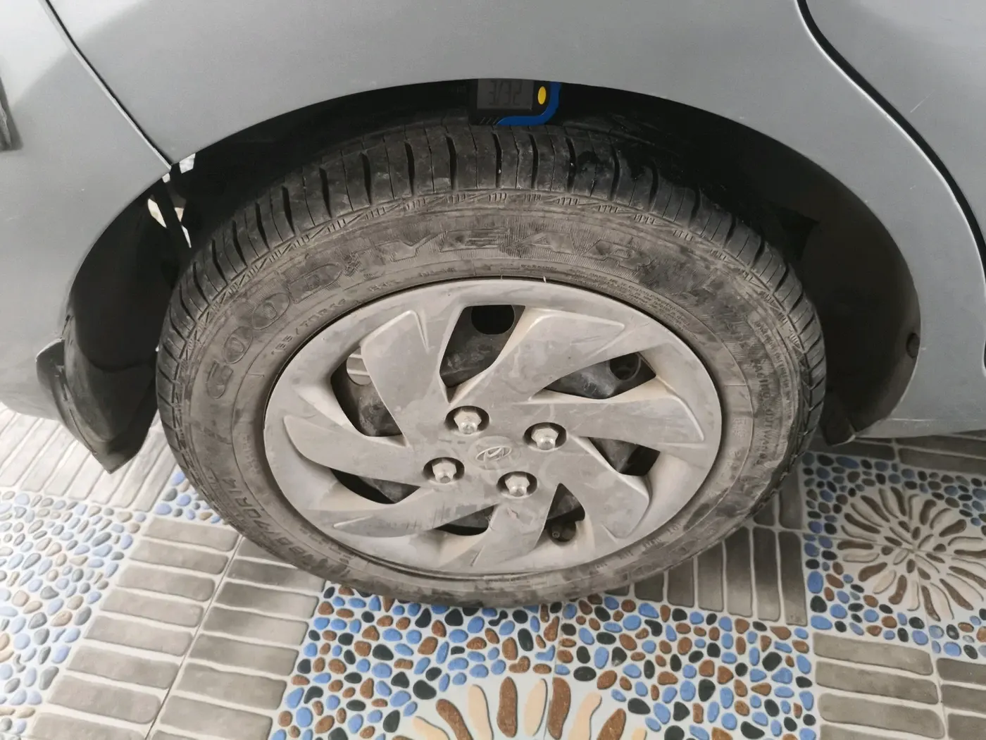 2019 Hyundai NEW SANTRO SPORTZ CNG, CNG, Manual, 1,21,810 km, tyre