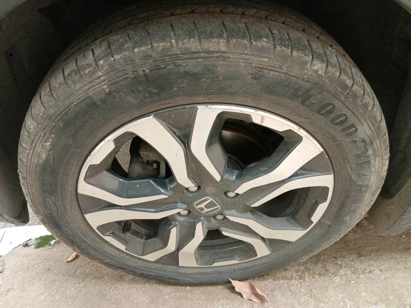 2018 Honda WR-V 1.5L I-DTEC VX MT, Diesel, Manual, 69,276 km, tyre