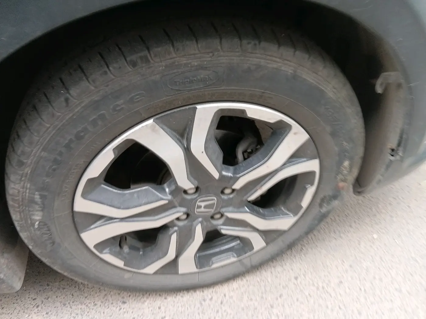 2018 Honda WR-V 1.5L I-DTEC VX MT, Diesel, Manual, 69,276 km, tyre