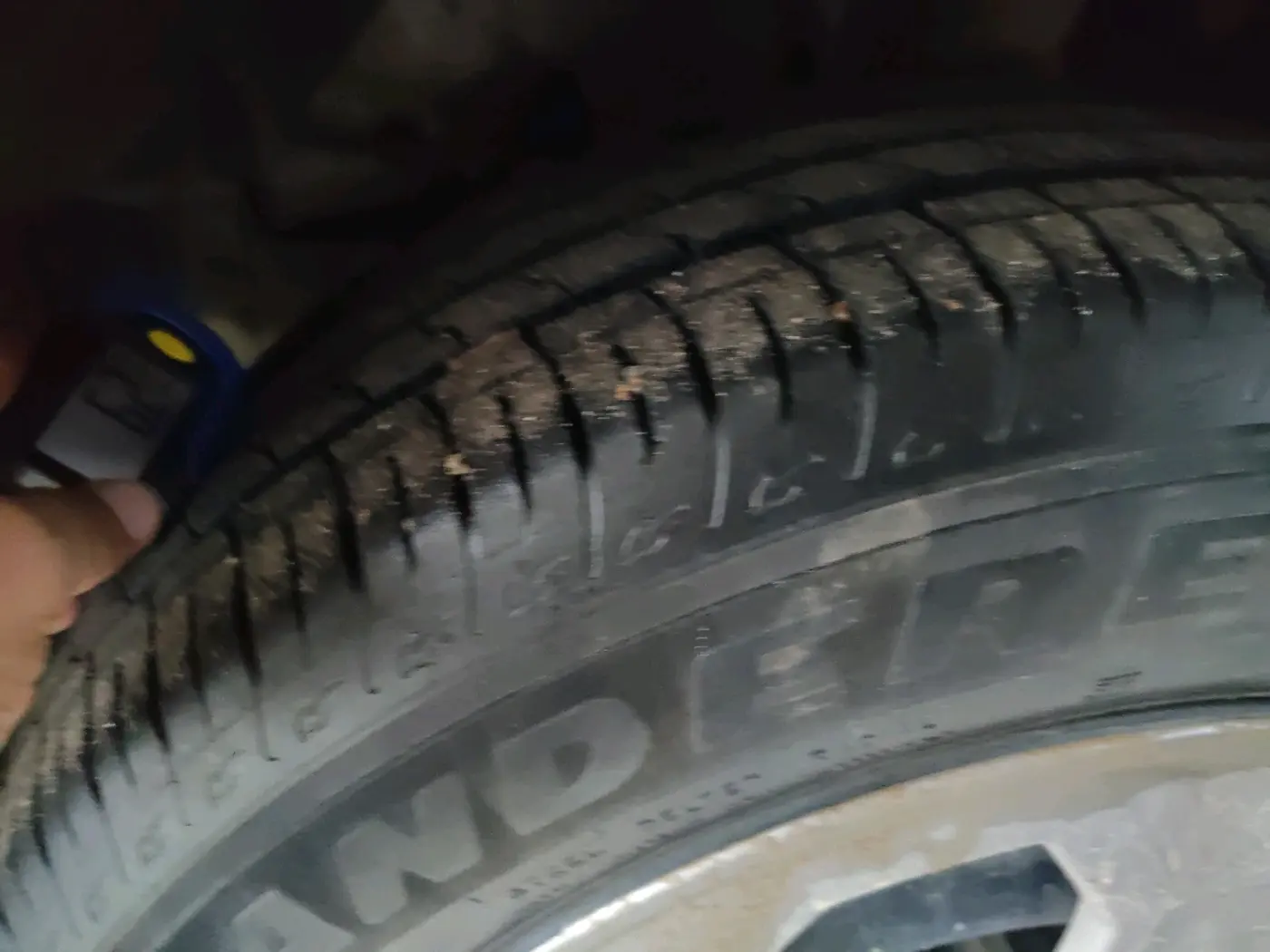 2025 Maruti BREZZA LXI S- CNG, CNG, Manual, 29,029 km, tyre