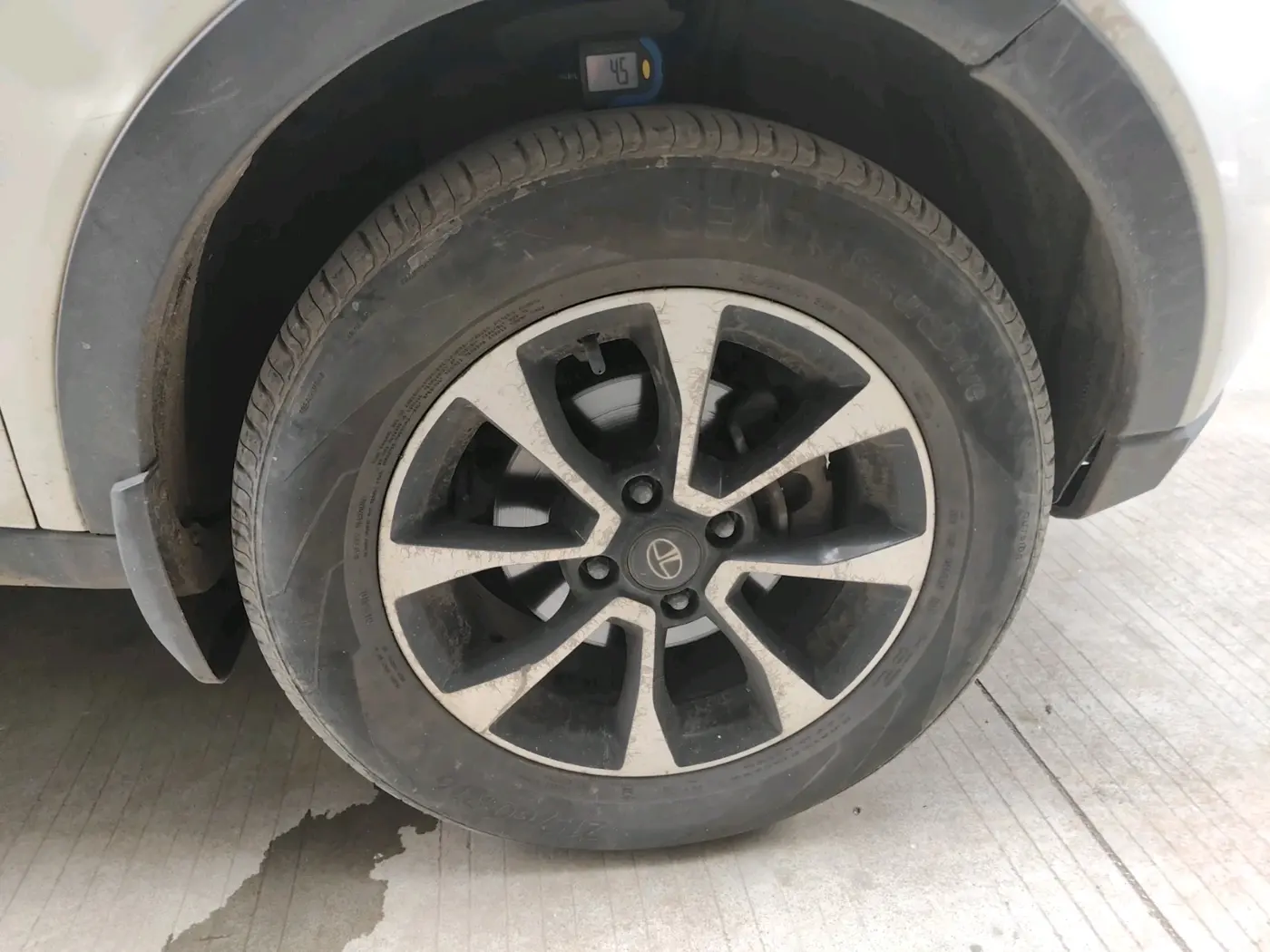 2021 Tata NEXON XZA PLUS SUNROOF PETROL, Petrol, Automatic, 61,768 km, tyre