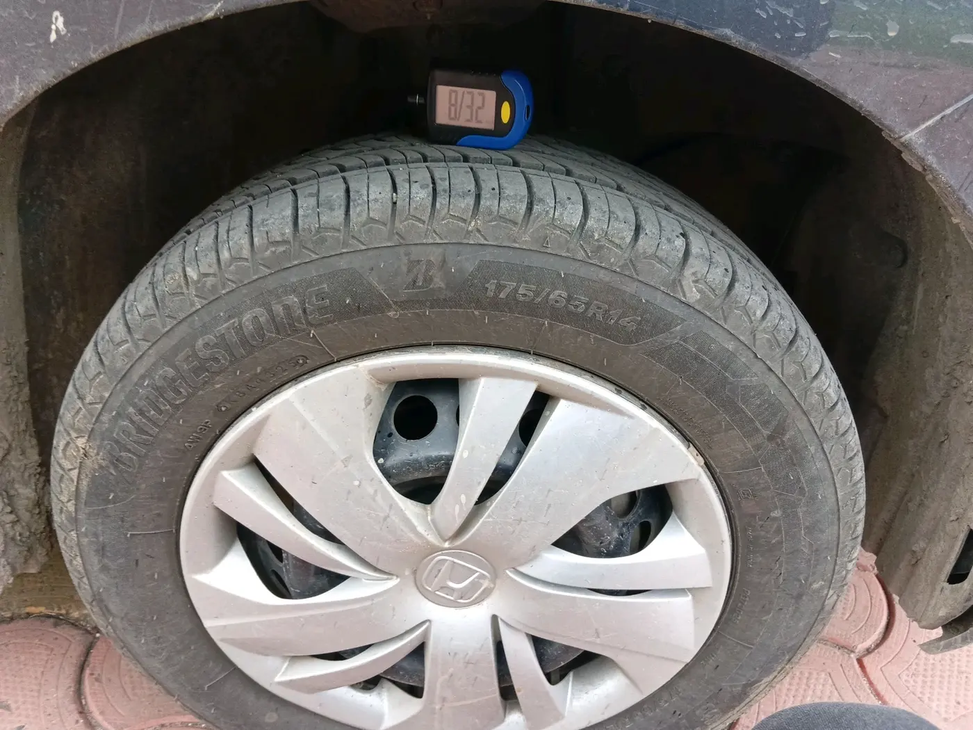 2022 Honda Amaze 1.2L I-VTEC S, Petrol, Manual, 49,603 km, tyre