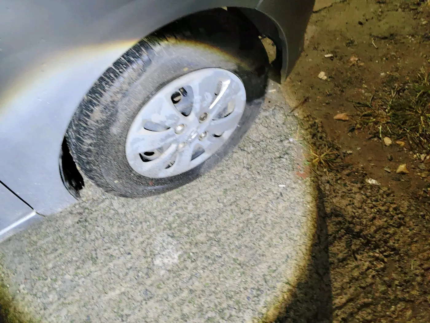 2012 Hyundai i10 MAGNA 1.2, Petrol, Manual, 28,161 km, tyre