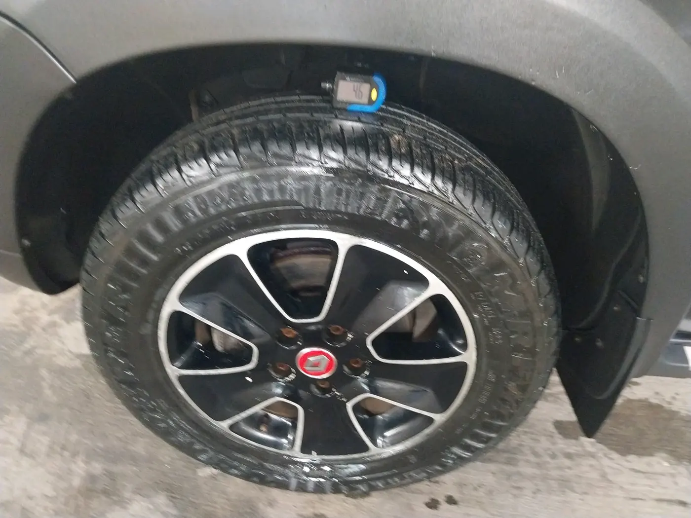 2016 Renault Duster 110 PS RXZ 4X4 MT DIESEL, Diesel, Manual, 1,20,014 km, tyre