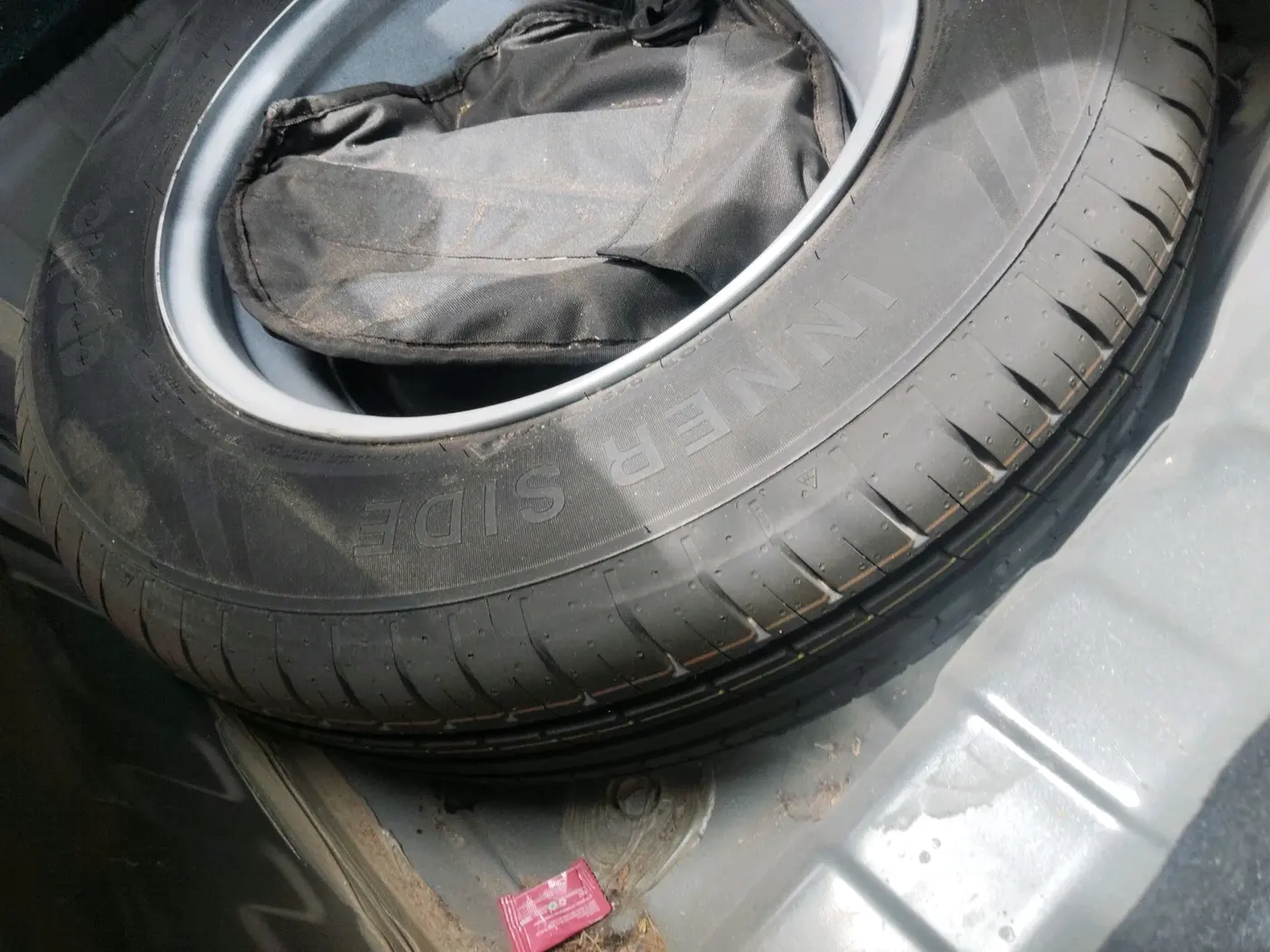 2025 Tata PUNCH Adventure Plus, Petrol, Manual, 25,000 km, tyre