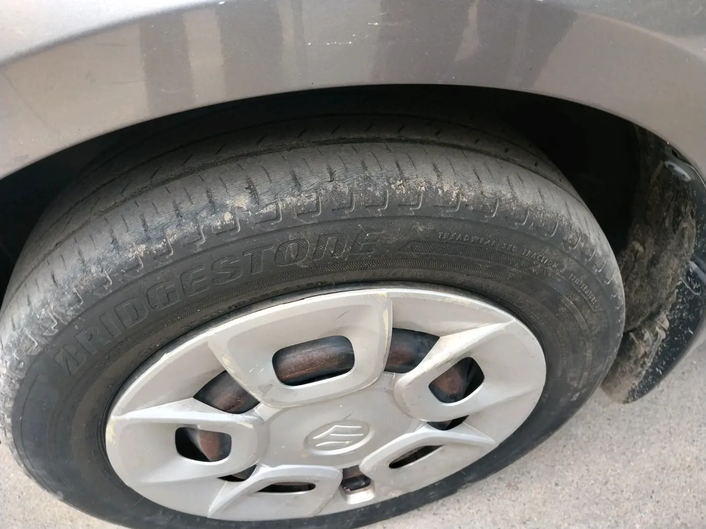 2018 Maruti IGNIS DELTA 1.2, Petrol, Manual, 44,648 km, tyre