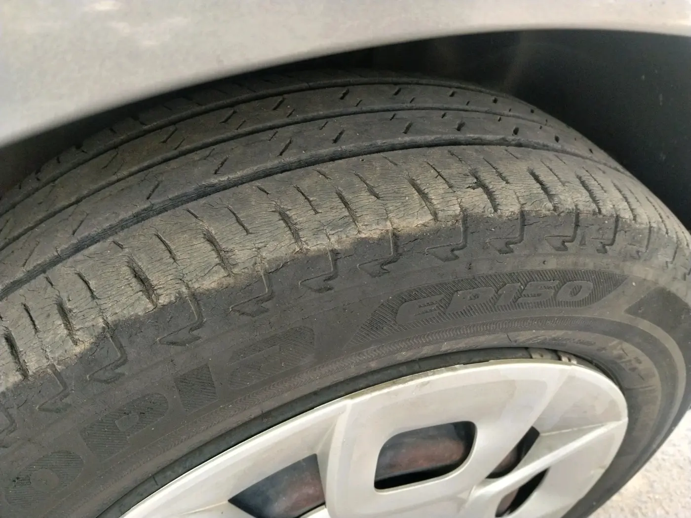 2018 Maruti IGNIS DELTA 1.2, Petrol, Manual, 44,648 km, tyre