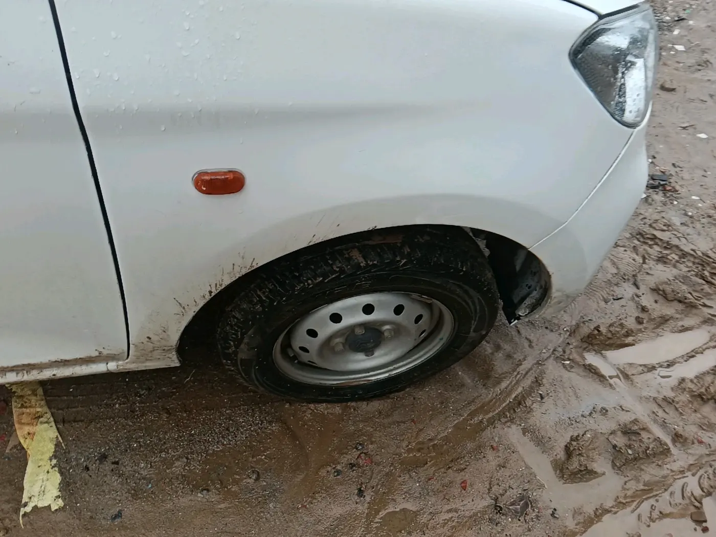 2024 Maruti Alto K10 LXI, Petrol, Manual, 29,016 km, tyre