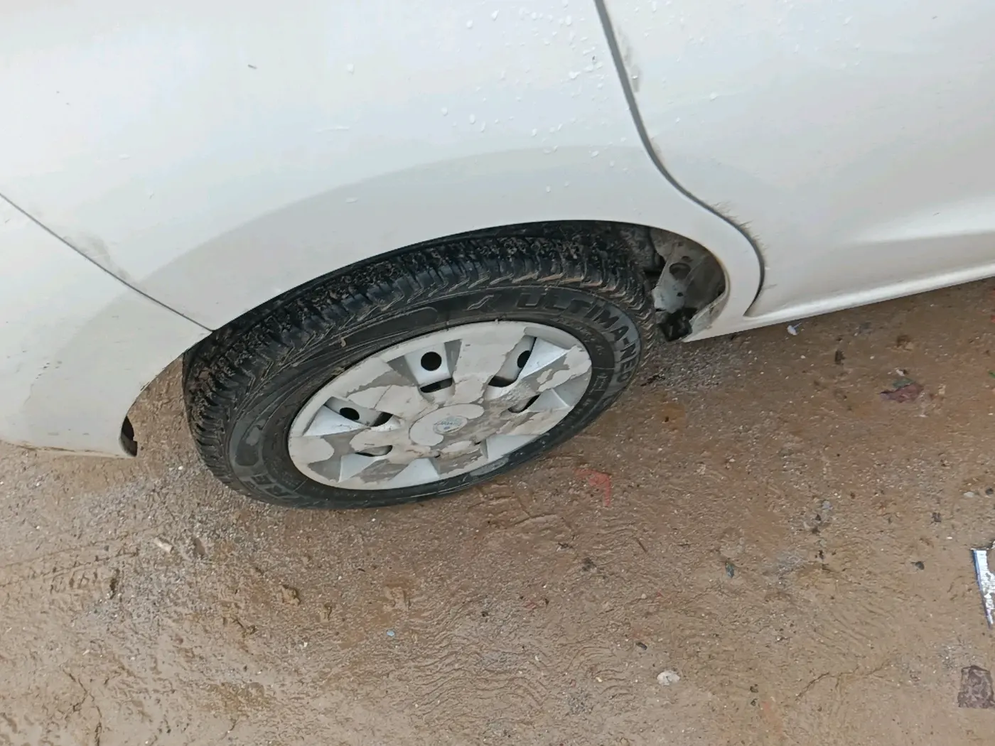 2024 Maruti Alto K10 LXI, Petrol, Manual, 29,016 km, tyre