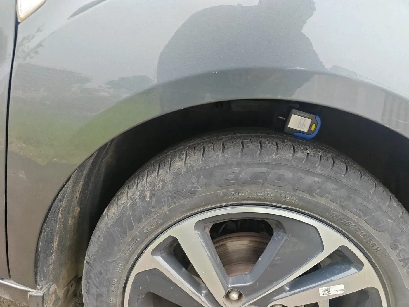 2024 Tata ALTROZ XZ PLUS O SUNROOF CNG, CNG, Manual, 25,281 km, tyre