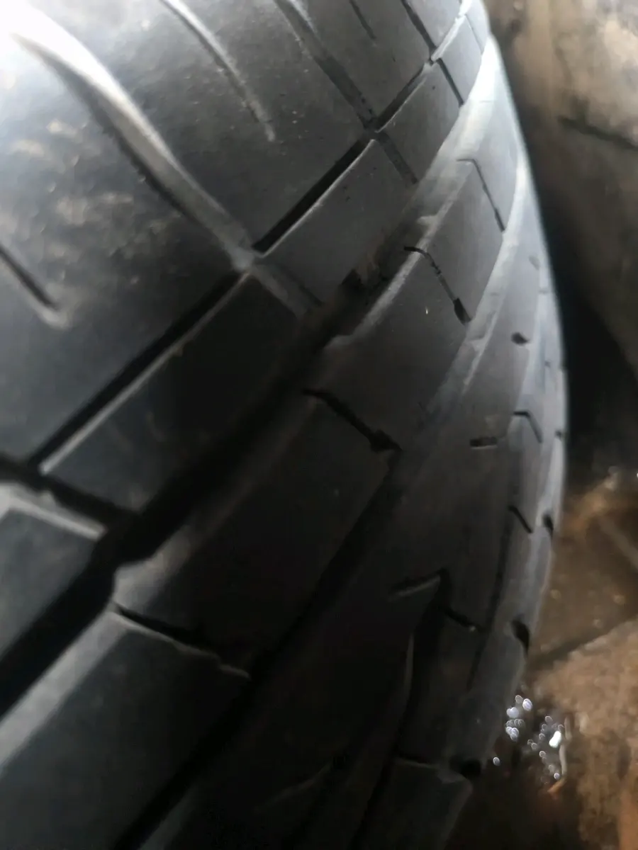 2018 Tata NEXON XZA PLUS PETROL, CNG, Automatic, 1,09,595 km, tyre