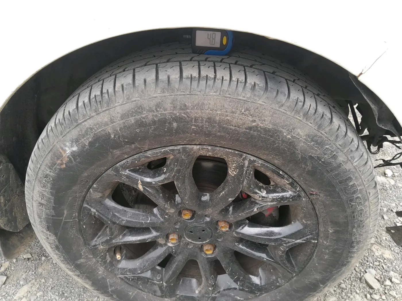 2014 Ford Ecosport TITANIUM 1.5L DIESEL, Diesel, Manual, 1,74,018 km, tyre