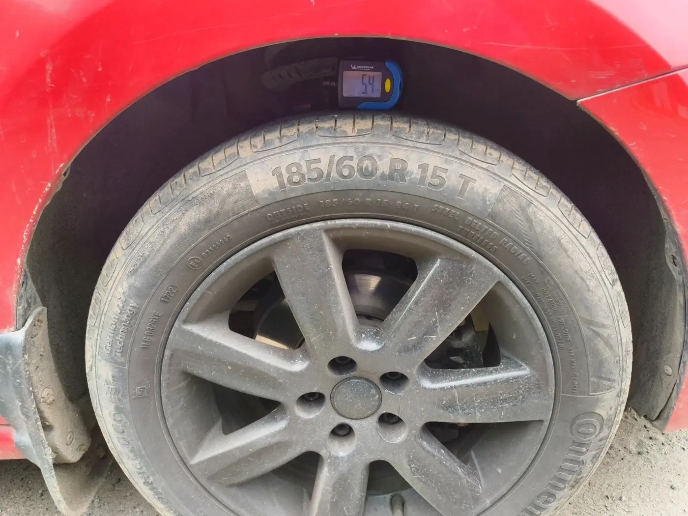 2012 Volkswagen Polo HIGHLINE DIESEL, Diesel, Manual, 1,24,604 km, tyre