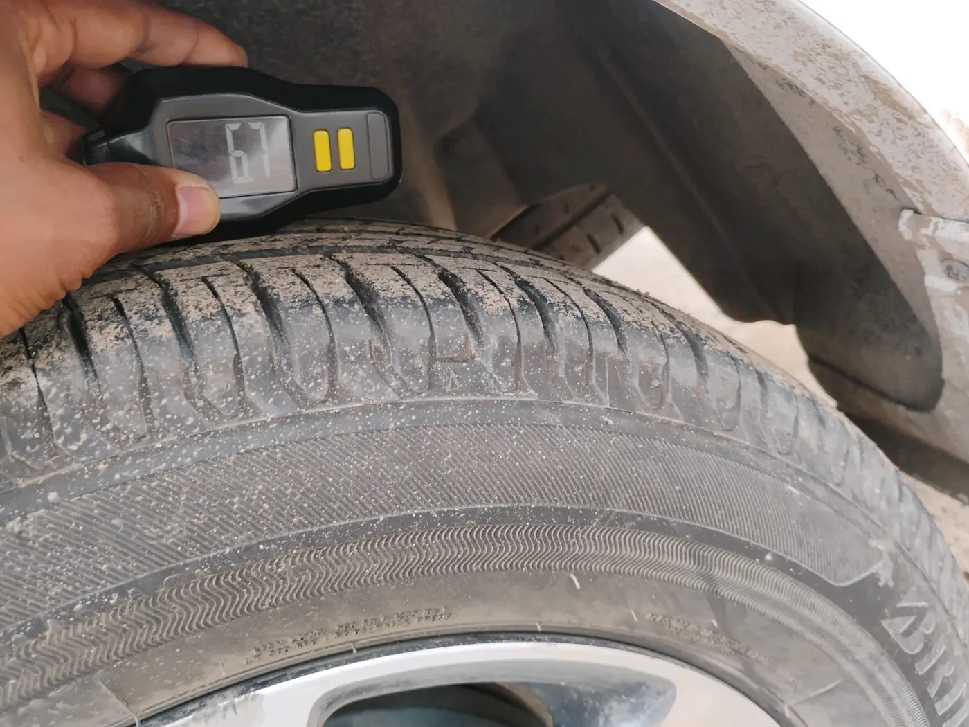 2024 Toyota RUMION V AT , Petrol, Automatic, 27,924 km, tyre
