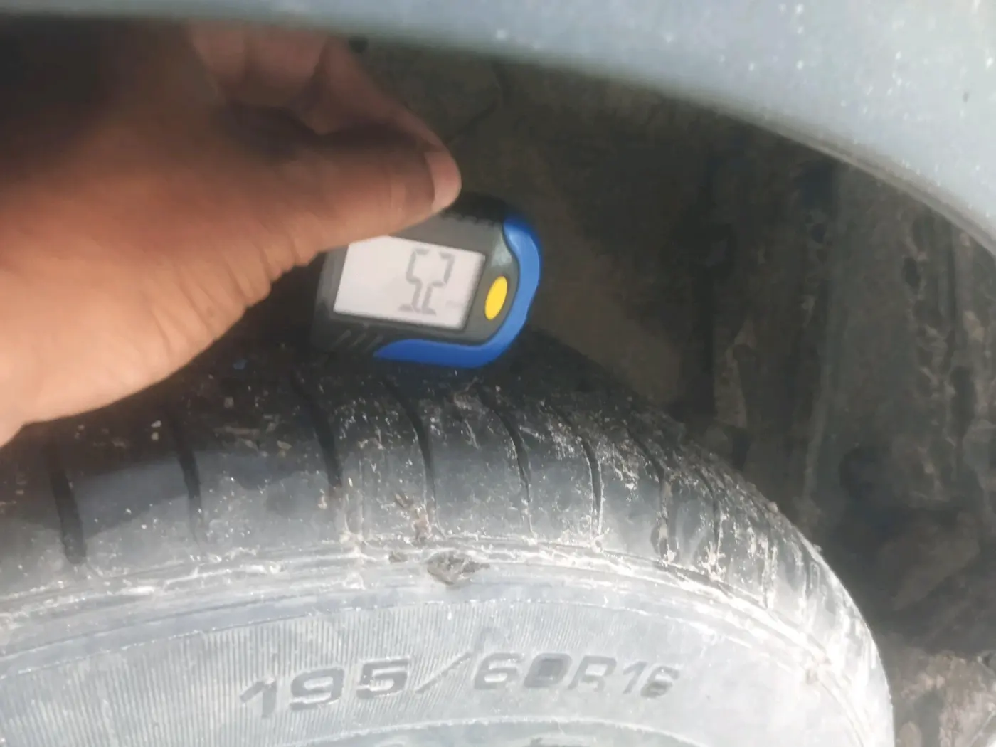2019 Tata NEXON XM PETROL, Petrol, Manual, 1,02,092 km, tyre