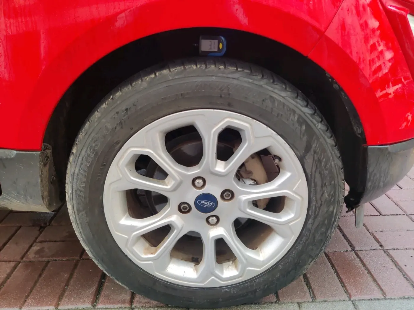 2017 Ford Ecosport TITANIUM + 1.5L DIESEL, Diesel, Manual, 1,30,782 km, tyre