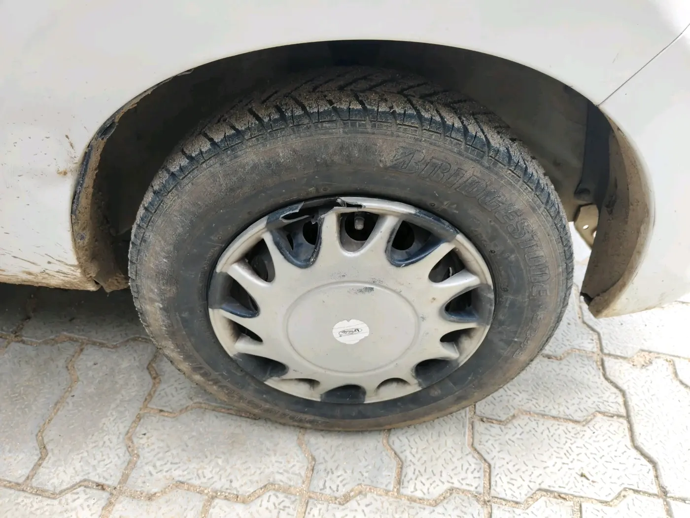 2016 Maruti Alto 800 LXI, Petrol, Manual, 86,500 km, tyre