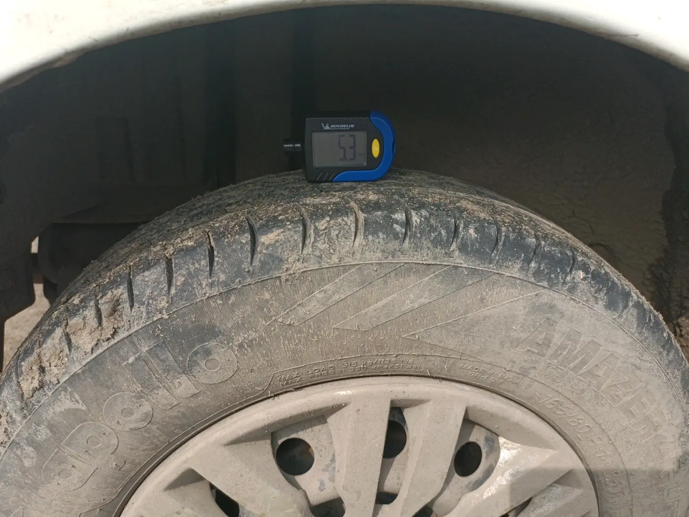 2013 Maruti Swift Dzire VDI, Diesel, Manual, 1,43,240 km, tyre