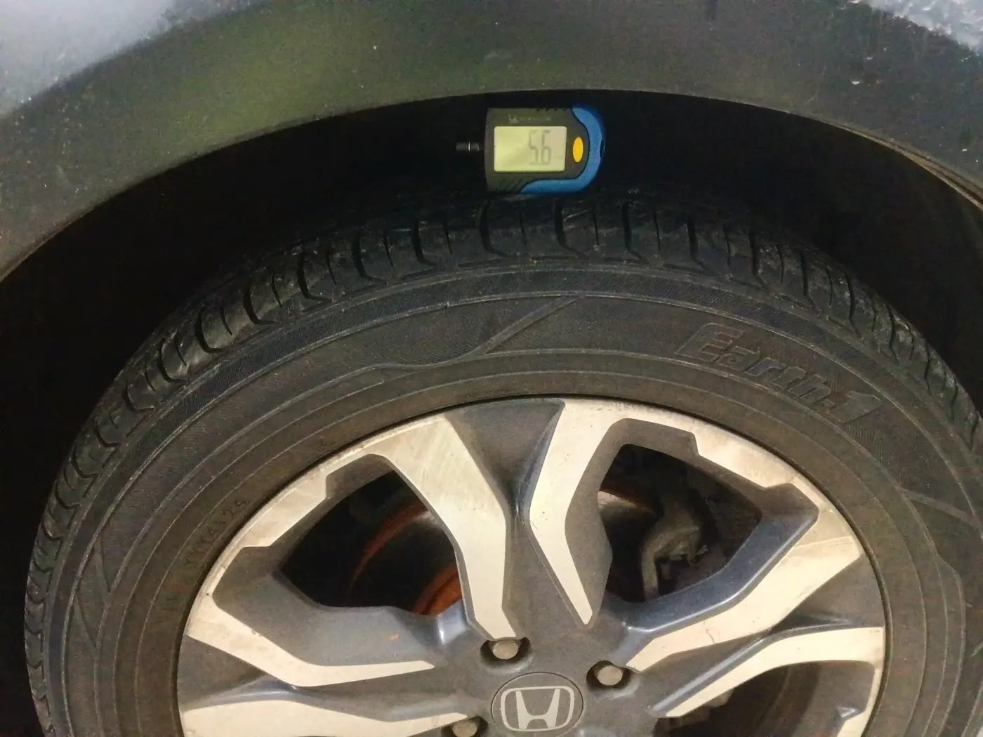 2017 Honda WR-V 1.5L I-DTEC VX MT, Diesel, Manual, 2,58,057 km, tyre