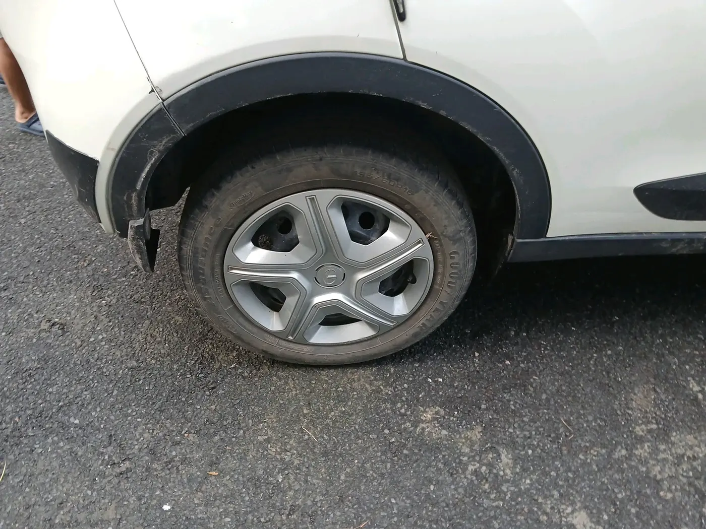2019 Tata NEXON XM PETROL, Petrol, Manual, 54,202 km, tyre