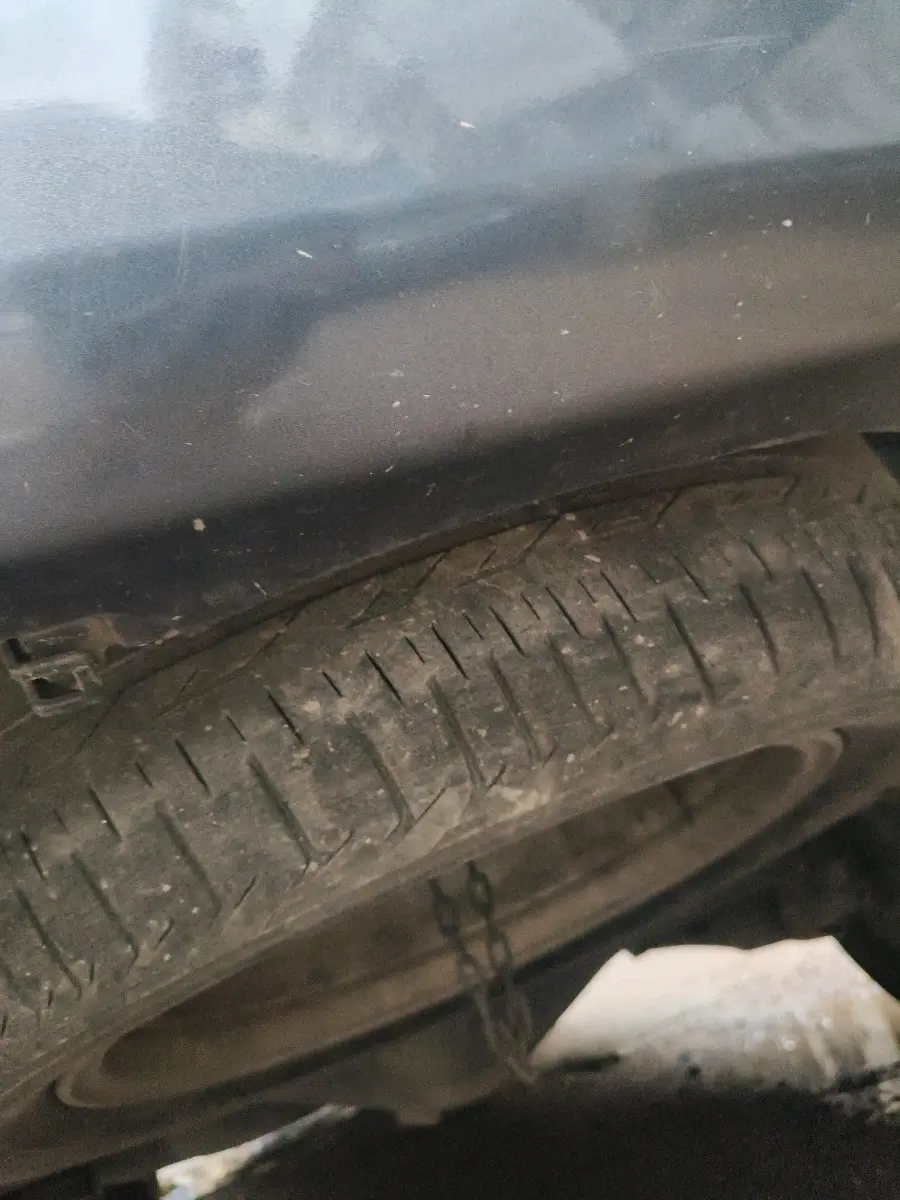 2018 Toyota Innova Crysta 2.8 ZX AT 7 STR, Diesel, Automatic, 93,068 km, tyre