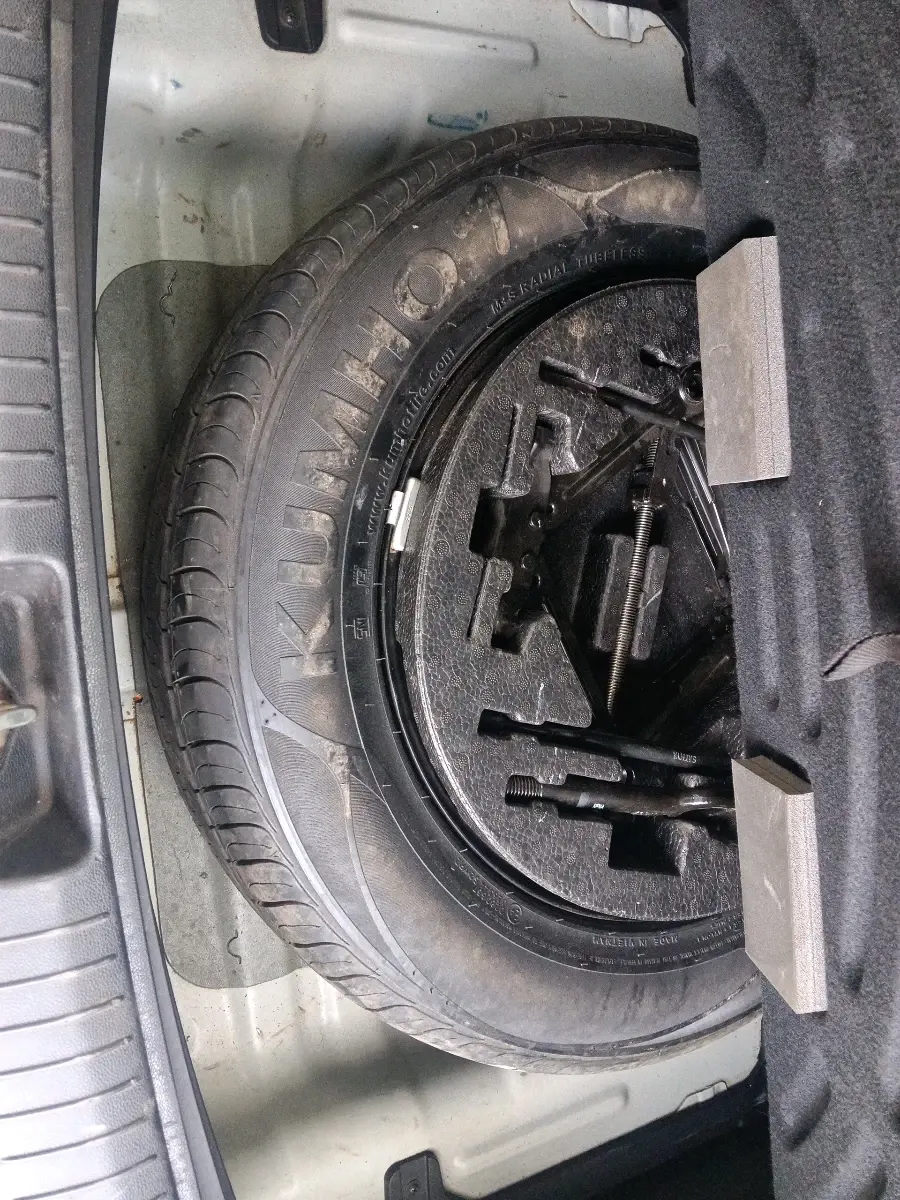 2018 Hyundai Creta S 1.4 DIESEL, Diesel, Manual, 1,40,361 km, tyre
