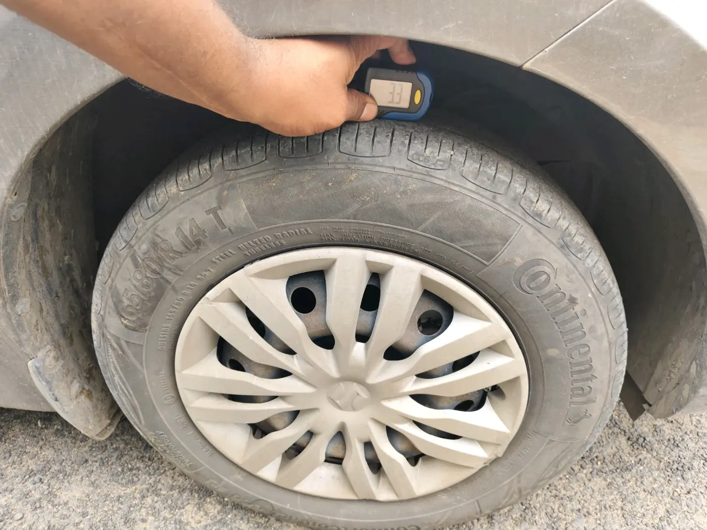 2020 Maruti Dzire VXI, Petrol, Manual, 69,283 km, tyre