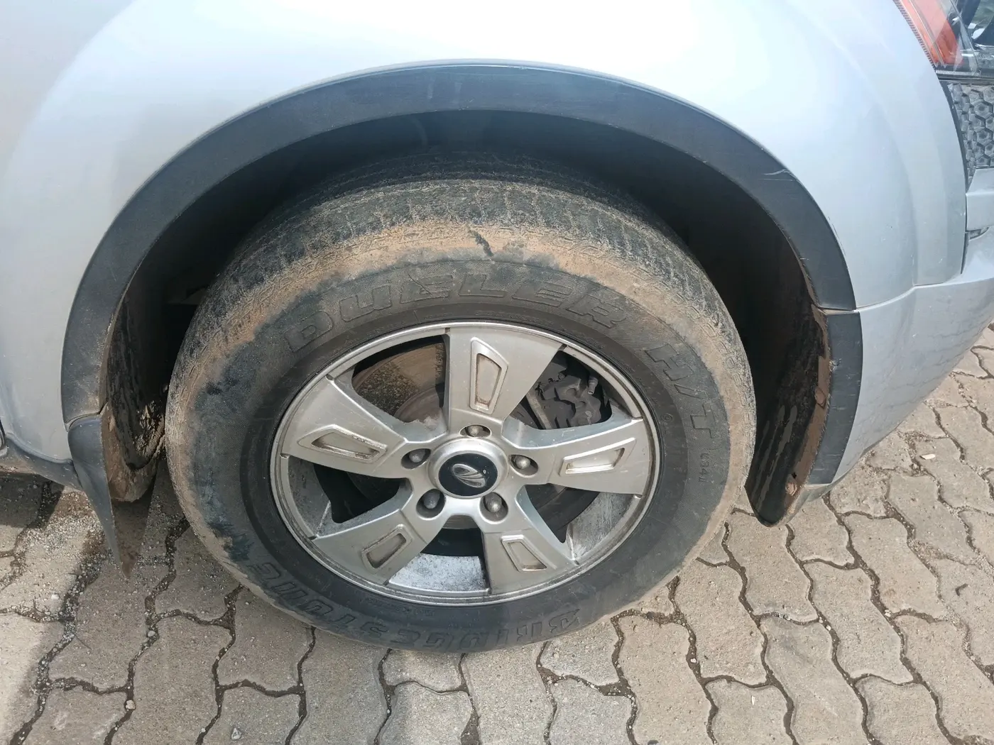 2012 Mahindra XUV500 W8, Diesel, Manual, 63,796 km, tyre