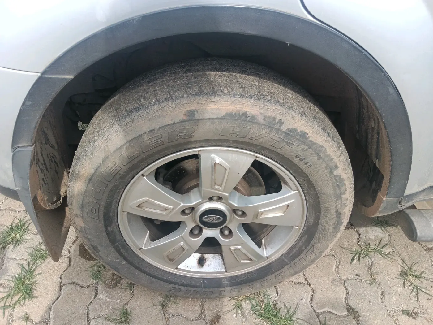 2012 Mahindra XUV500 W8, Diesel, Manual, 63,796 km, tyre