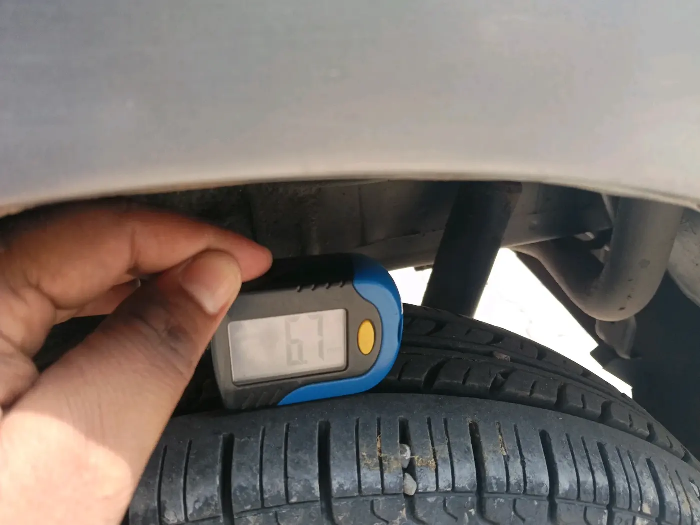 2017 Maruti Wagon R 1.0 LXI CNG, CNG, Manual, 87,827 km, tyre