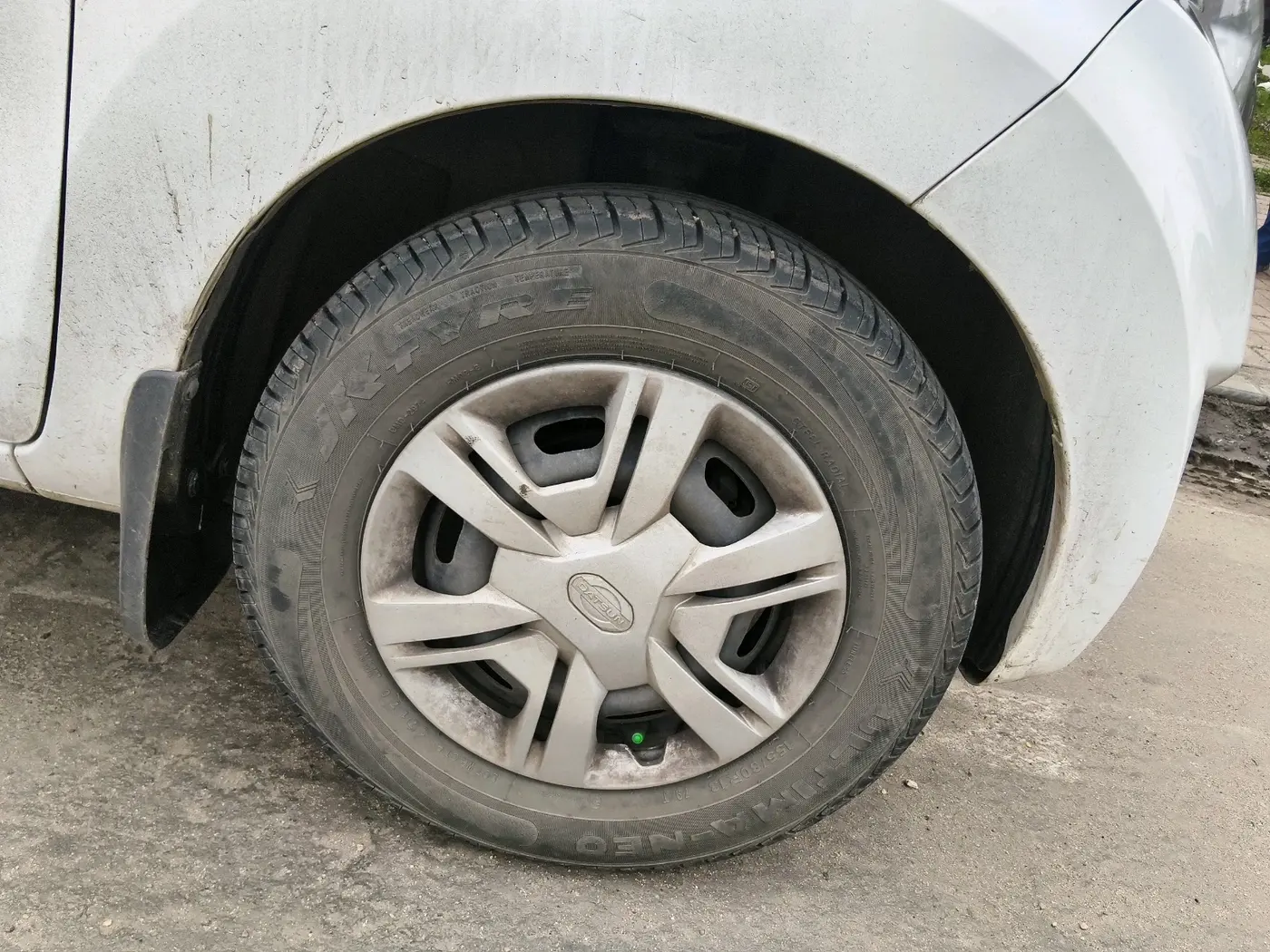 2017 Datsun Redi Go T (O), CNG, Manual, 39,764 km, tyre