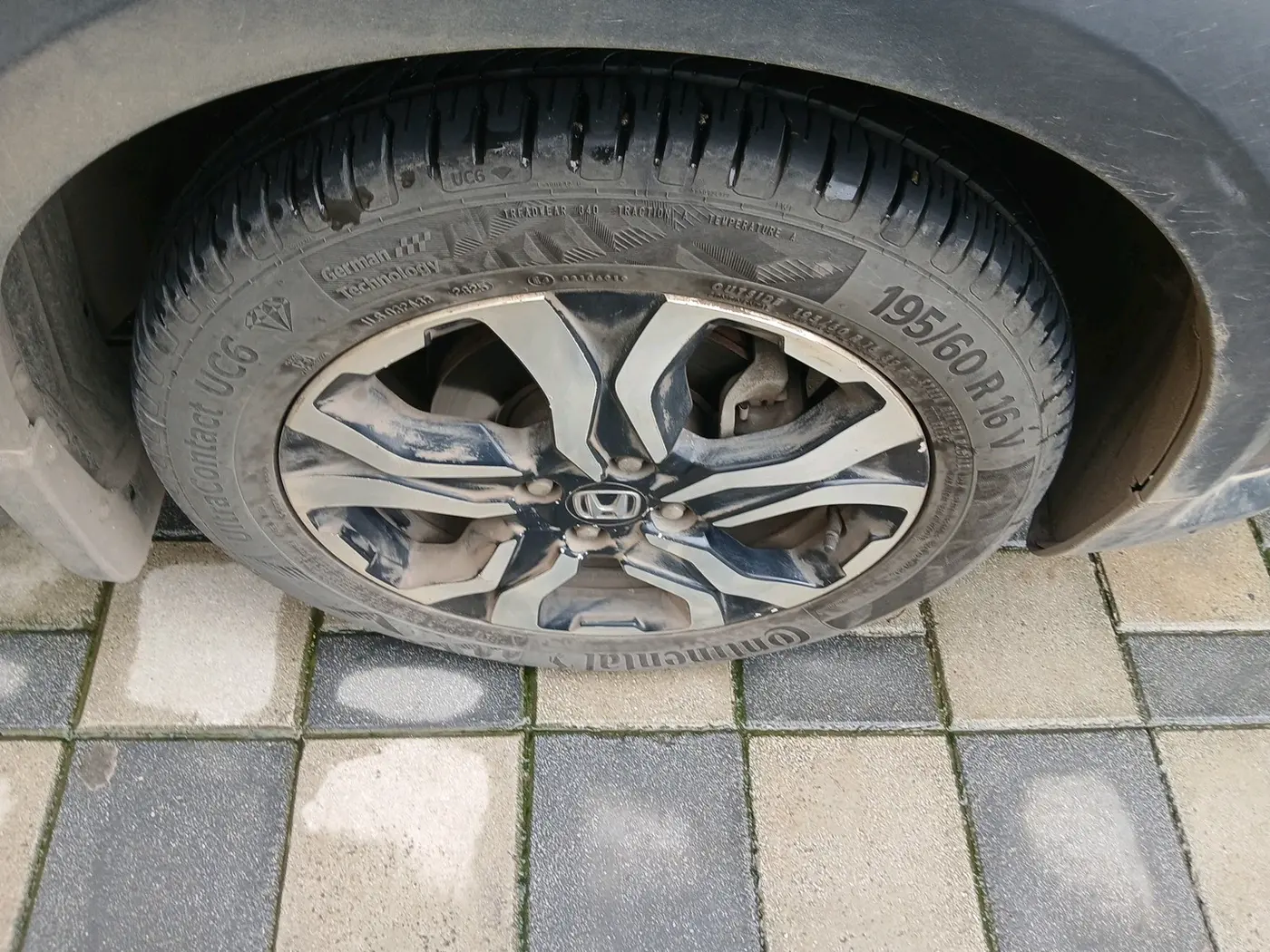 2020 Honda WR-V 1.2L I-VTEC VX MT, Petrol, Manual, 54,294 km, tyre