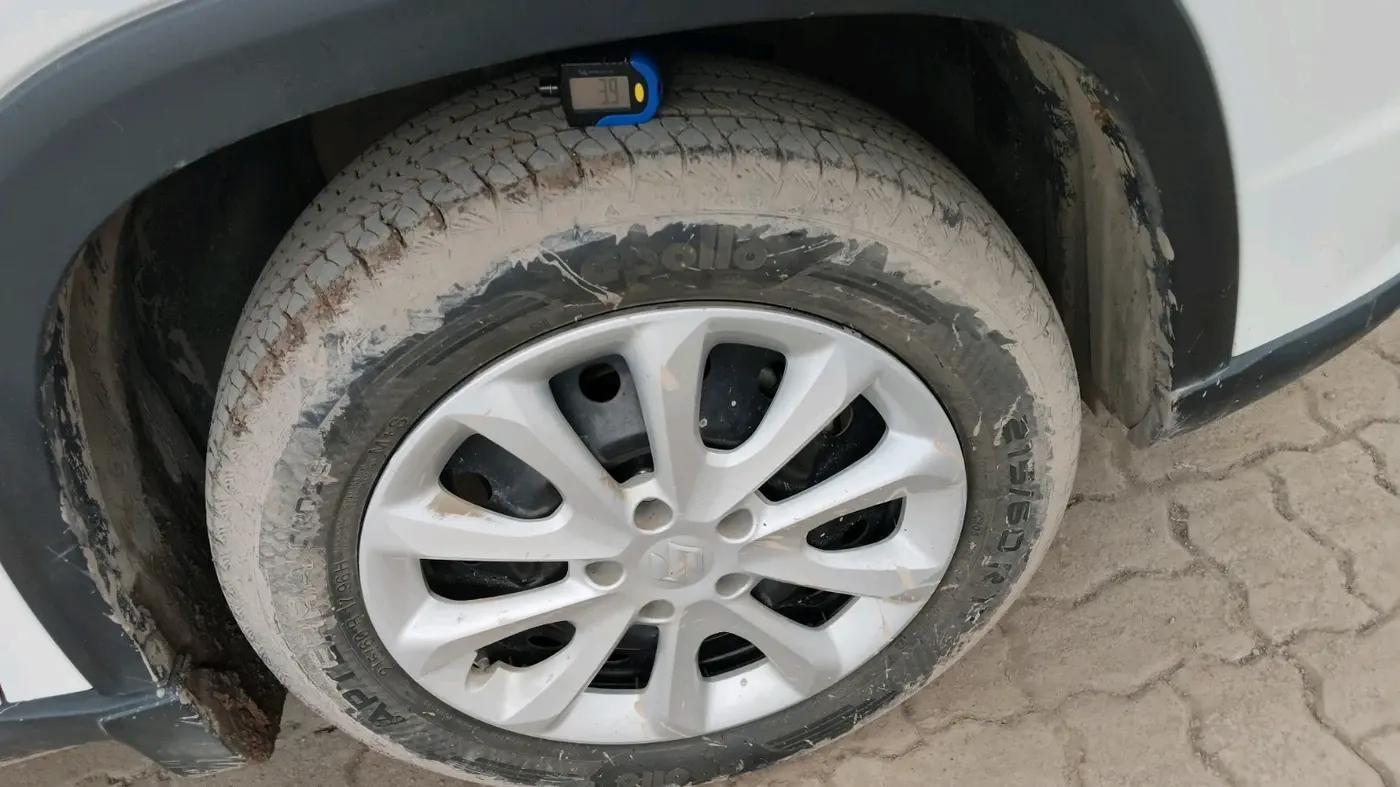 2024 Maruti Grand Vitara SIGMA SMART HYBRID, Petrol, Manual, 19,425 km, tyre