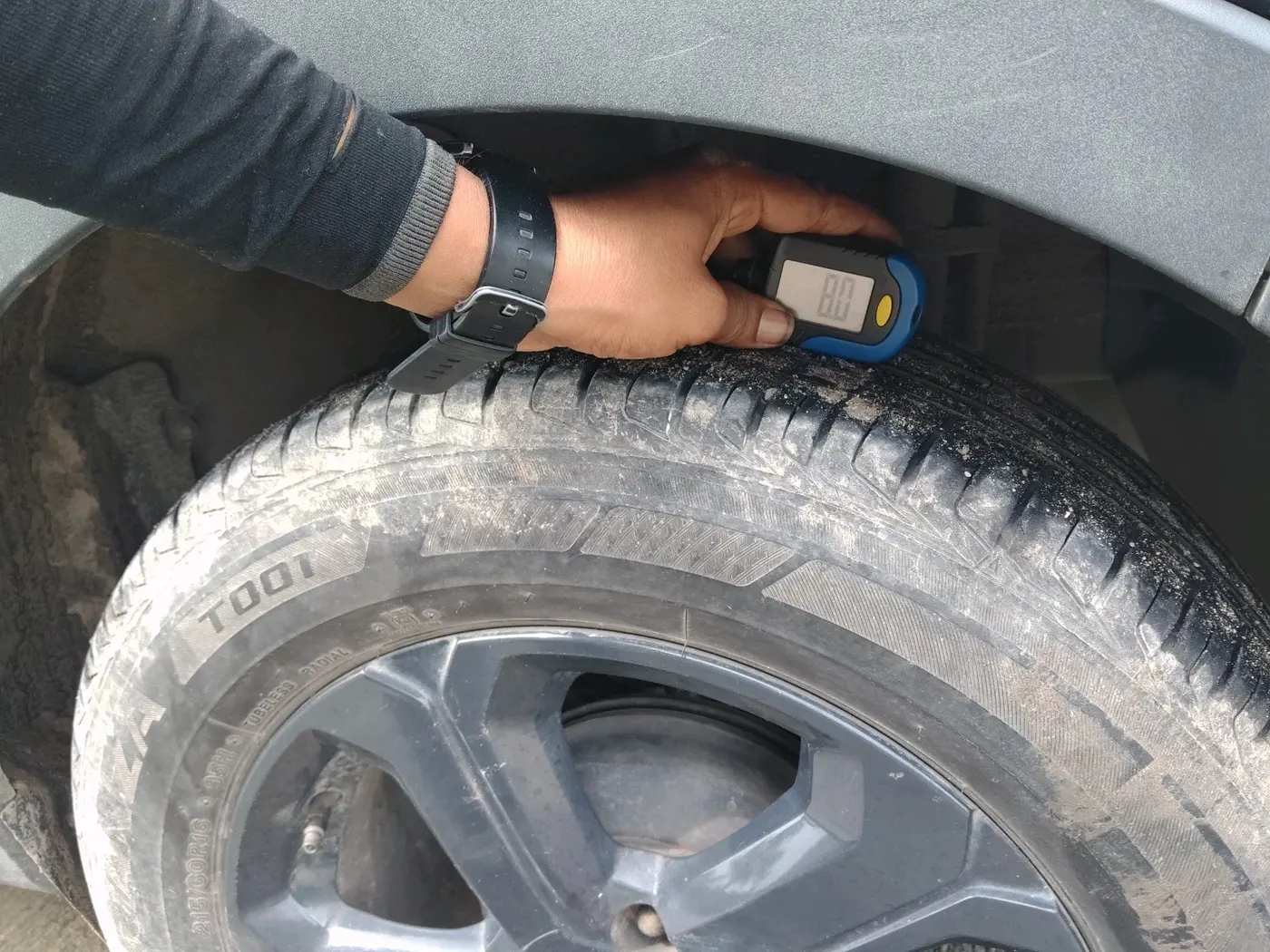 2022 Tata NEXON XZA PLUS (O) PETROL DARK EDITION, Petrol, Automatic, 43,399 km, tyre